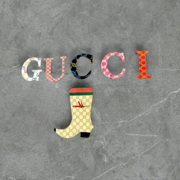 Gucci Cream and Red Boot Wall Clock/ Different Print Wall Decor - Picture 7 of 13